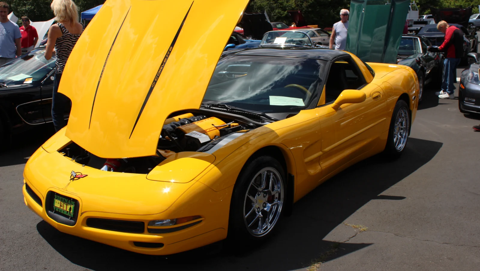 Corvette Generations/C5/C5 Yellow -Huteson.webp